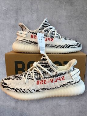 Adidas Yeezy Boost 350 v2 "Zebra" - Size 9